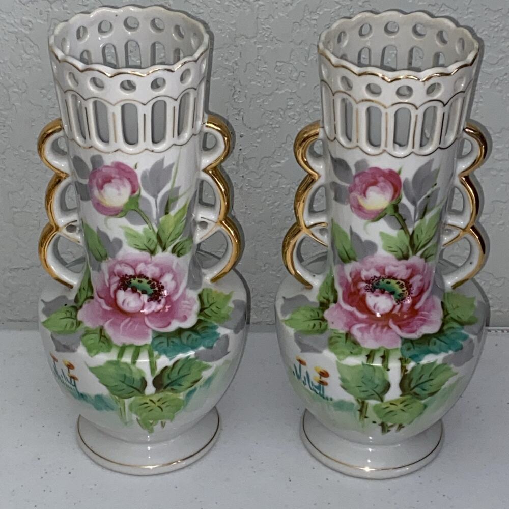 VTG Double Handled Floral Vase 9” Set Of 2‎ Hand Painted Made In Occupied Japan